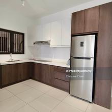 Studio Unit, next to LRT, Fully Furnished, Move In Condition