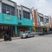 First Floor of 2 Sty Shop 30x75 Near Kfc Puncak Alam Kuala Selangor