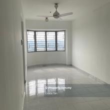 2 Rooms Unit For Sale