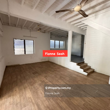 Double Storey Landed commercial use Rent 3600sf Main Road Gelugor  