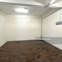 2 Storey Shoplot Valdor High Visibility Easy Acces Strategic Face Road