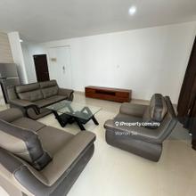 Tribecca Condominium For Rent