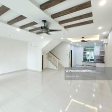 Like New Well Main 2.5 Story House at Cassava, Bandar Puteri Klang