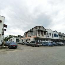 1.5 Storey Adjoining units Link Factory @ Tmn Perindustrian Kinrara