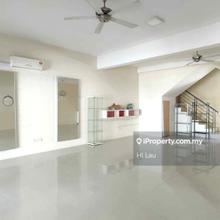 Reno unit Near Uitm, 20 min drive to Kota Damansara, Pj via Dash h'way