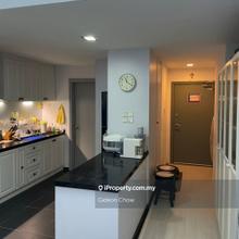 Below Market Value, 2 Bedrooms For Sale Rm340k, Amcorp Service Suites