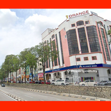 Kuchai Lama Facing Mainroad 5 Storey Shop Office With Lift for Rent!