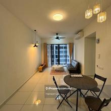 2room2bathroom 850sf fully furnish with 1 car park available now!  