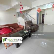 Well renovated freehold 2 Storey Intermediate House Kota Kemuning 
