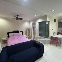 Ritze Perdana 1 Studio for Rent