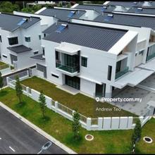 Horizon Hills, The Cove, Corner lot big size 2 storey house for Sale 