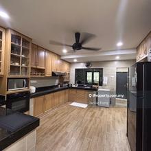 Beautifully renovated house in Jalan Kasah