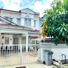 Below bank value Freehold 2 storey house