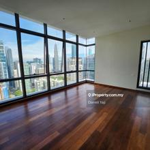 High floor, open and KLCC view. Natural lights