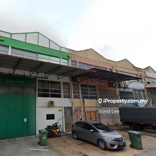 1.5 Storey Factory