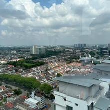Subang Lot 15 /Isola/Aurora freehold  service residences for Sale 