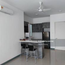 Southbank Residence 3 rooms & 2 bath unit with 2 parking bay for sale