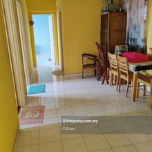 Avenue Court apartment in Taman Sri Sentosa, Old Klang Road for sale