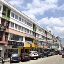 Bandar seri alam,Jalan suria,4 storey shoplot,Roi 3%