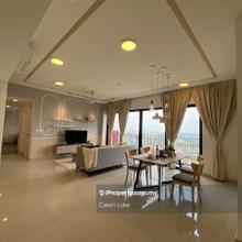 Paisley Specialist with Many Units on Hand