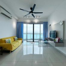 Waterside Residence - 1249sf Seaview High Floor 3 Carpark, The Light