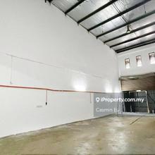 Mount Austin 1.5 storey Terrace Factory For Rent