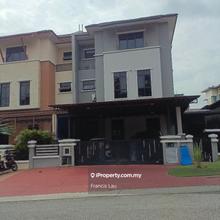 Auction/Lelong