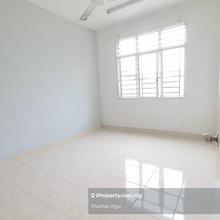 Nice unit in Kelana Sentral