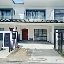 The Straits View Homes/ Permas Jaya/ Double Storey/Gated Guarded
