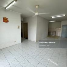 Facing good view,walking distance restaurant and mrt station