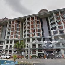 Easy to access Woodlands Ciq, Tanjung Puteri Condominium 3 Bed 2 Bath