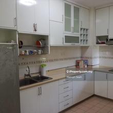 Mutiara place 1141 Sqft Renovated Unit 2 Car Park Worth Deal