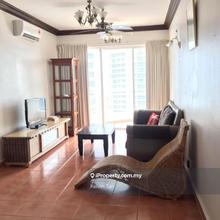 Gurney park condo, beside gurney plaza