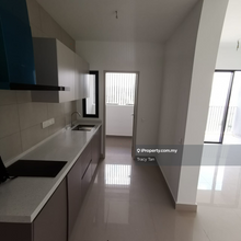 First Hand condo, 5min to Kepong, Grocery, Starbuck, Lake garden