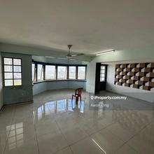 Heritage condo, 1207sf, 3r2b, basic, setapak