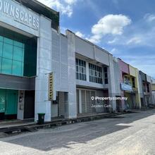 Facing Road, 3 Storey Shoplot, For Rent 