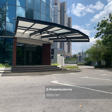 3-storey Puchong showroom for rent 