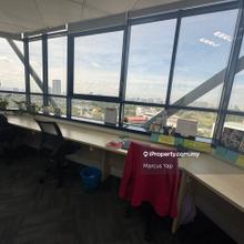 Fully furnished ready to move in, walking distance to LRT station