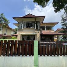 2 storey Bungalow Glenmarie Cove Klang  house for sale (facing lake)