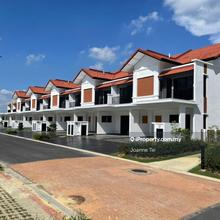 Terrace house for Sale