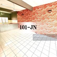 Town House at Bukit Rimau Kota Kemuning Partial Furnish Facing Field