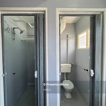 Freehold fully reno apartment for cheap sale