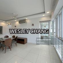 Unique double balcony unit, breezy and quiet all time.