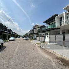 Taman Mount Austin 2 Storey Cluster House 5bed Johor Bahru