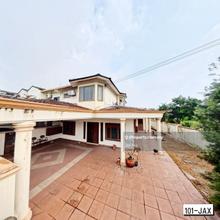 Facing More Parking!! Batu Belah Klang Double Storey Corner House