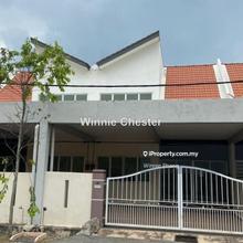 Terrace house for Sale