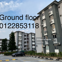 Freehold ground floor walking to taipan Lrt schools shop good location