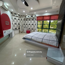 Straits view condo for rent