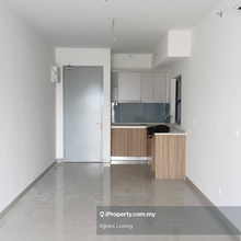 M Luna Partial Furnished For Sale