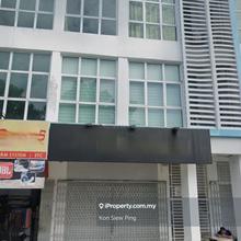 Shop Lot For Rent! Located at Tabuan Tranquility